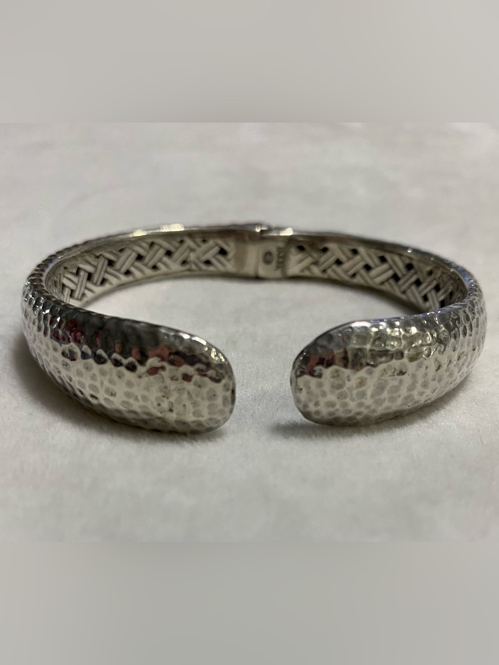 Sarda .925 Sterling silver Tip to Tip Hammered Open Cuff Bracelet